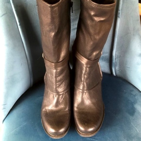 Boots - Bare Traps Black, size 9 - Picture 1 of 4